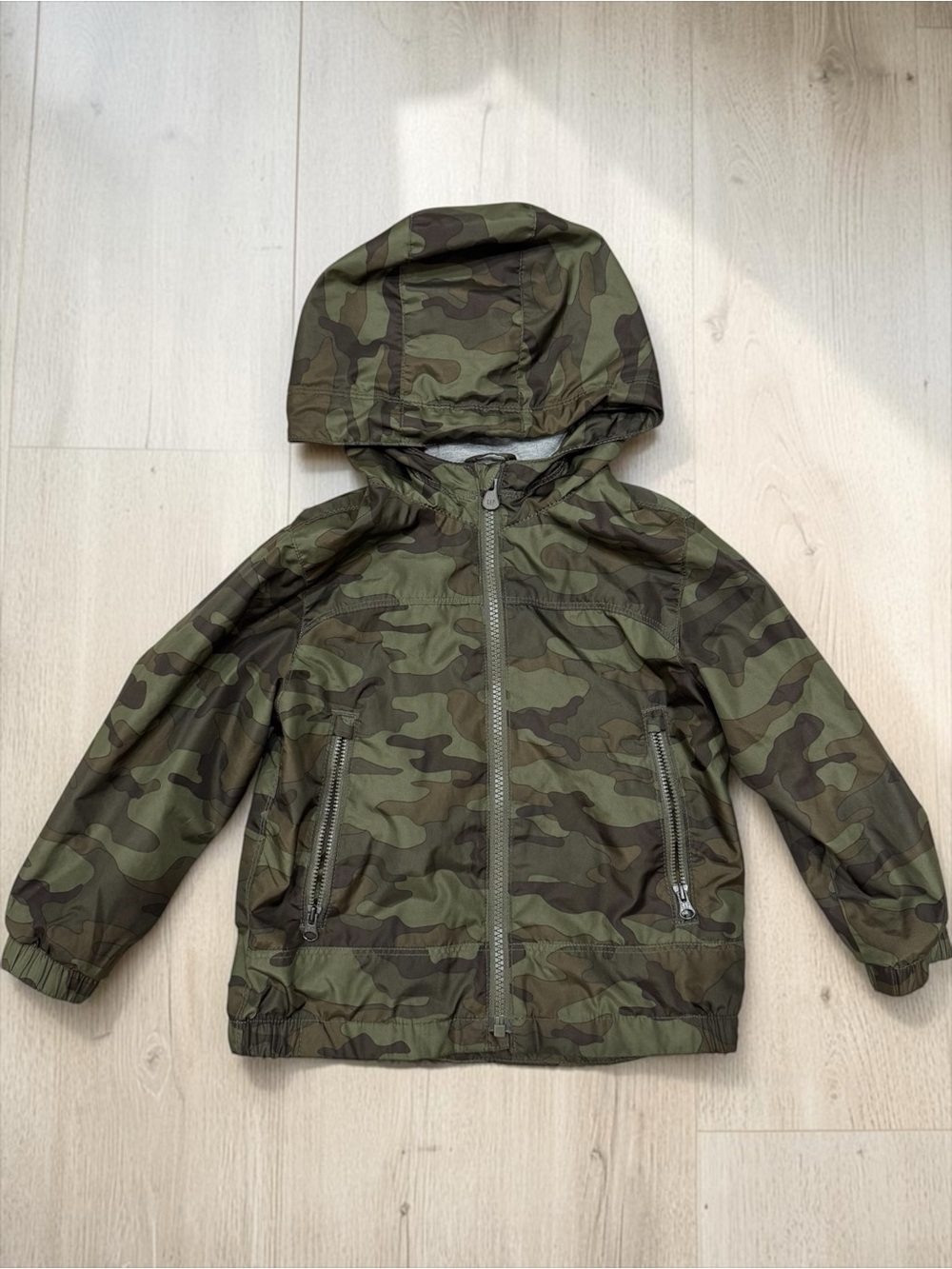 Gap Camo Windbreaker 3T